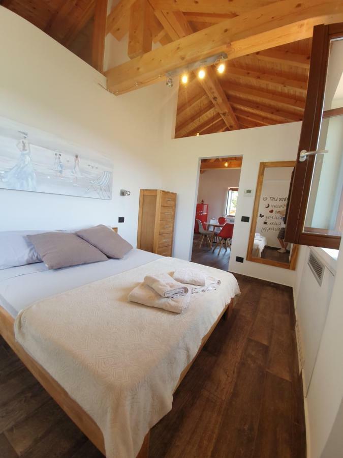 Agriturismo Podere Nigriano Saló Exterior foto